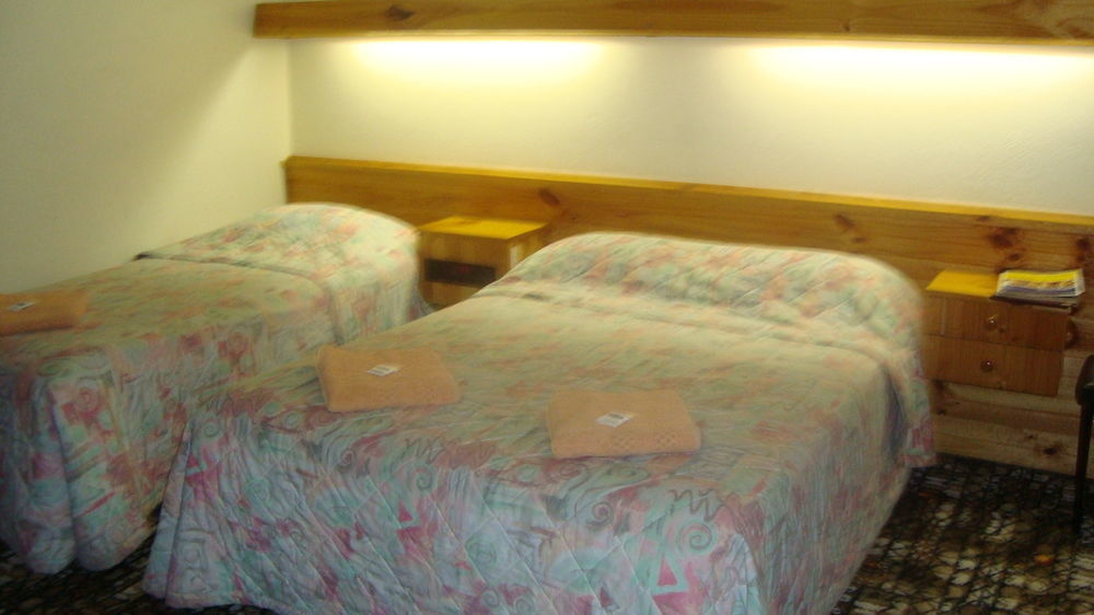 Coomacountry Club Motor Inn Экстерьер фото